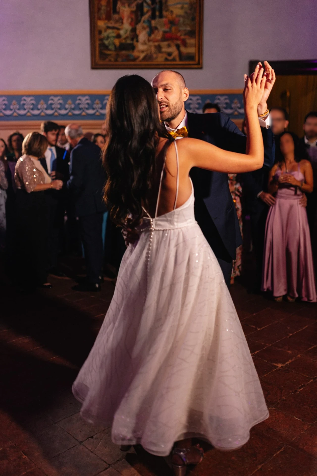 Cerchi anche tu un secondo abito da sposa su misura?